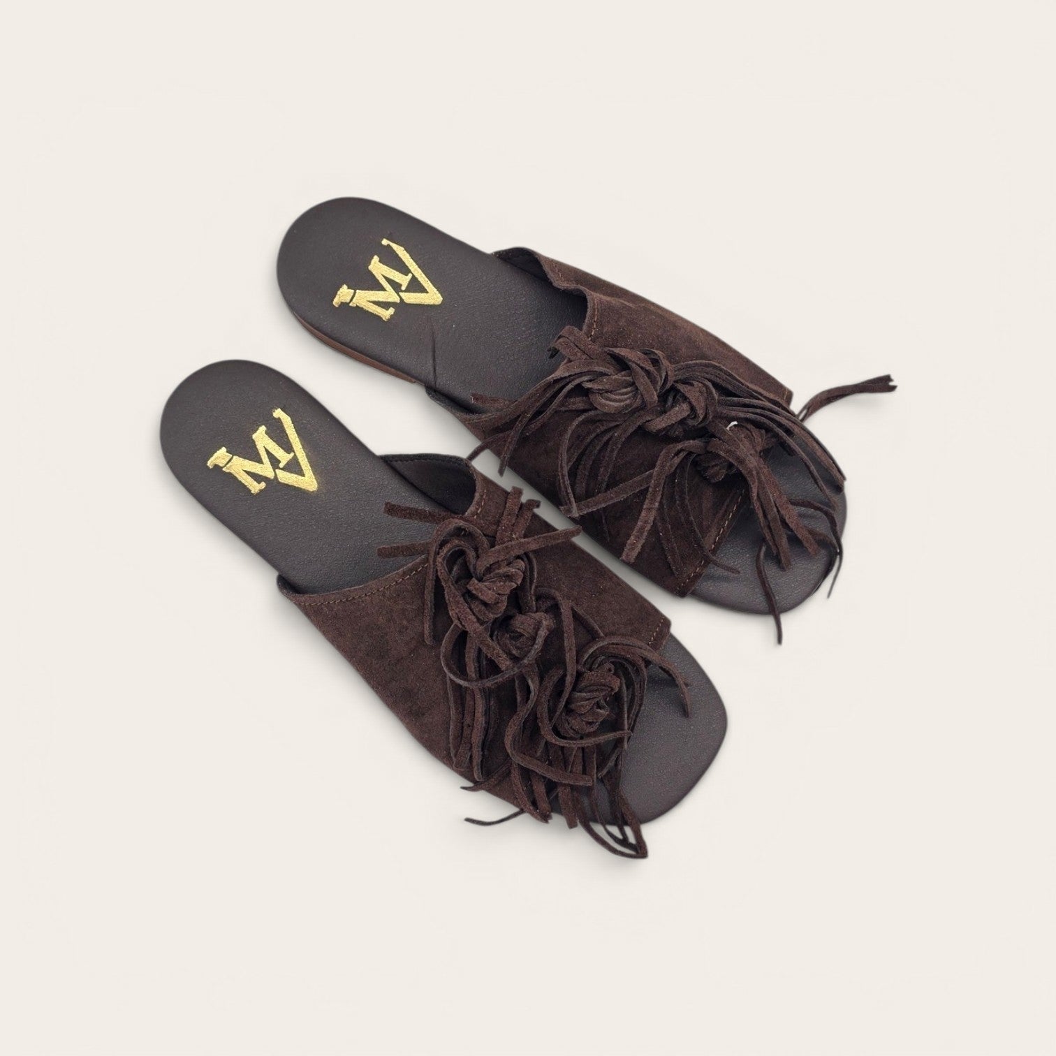 NU-PIEDS CHIC EN DAIM VÉRITABLE MARRON FONCÉ