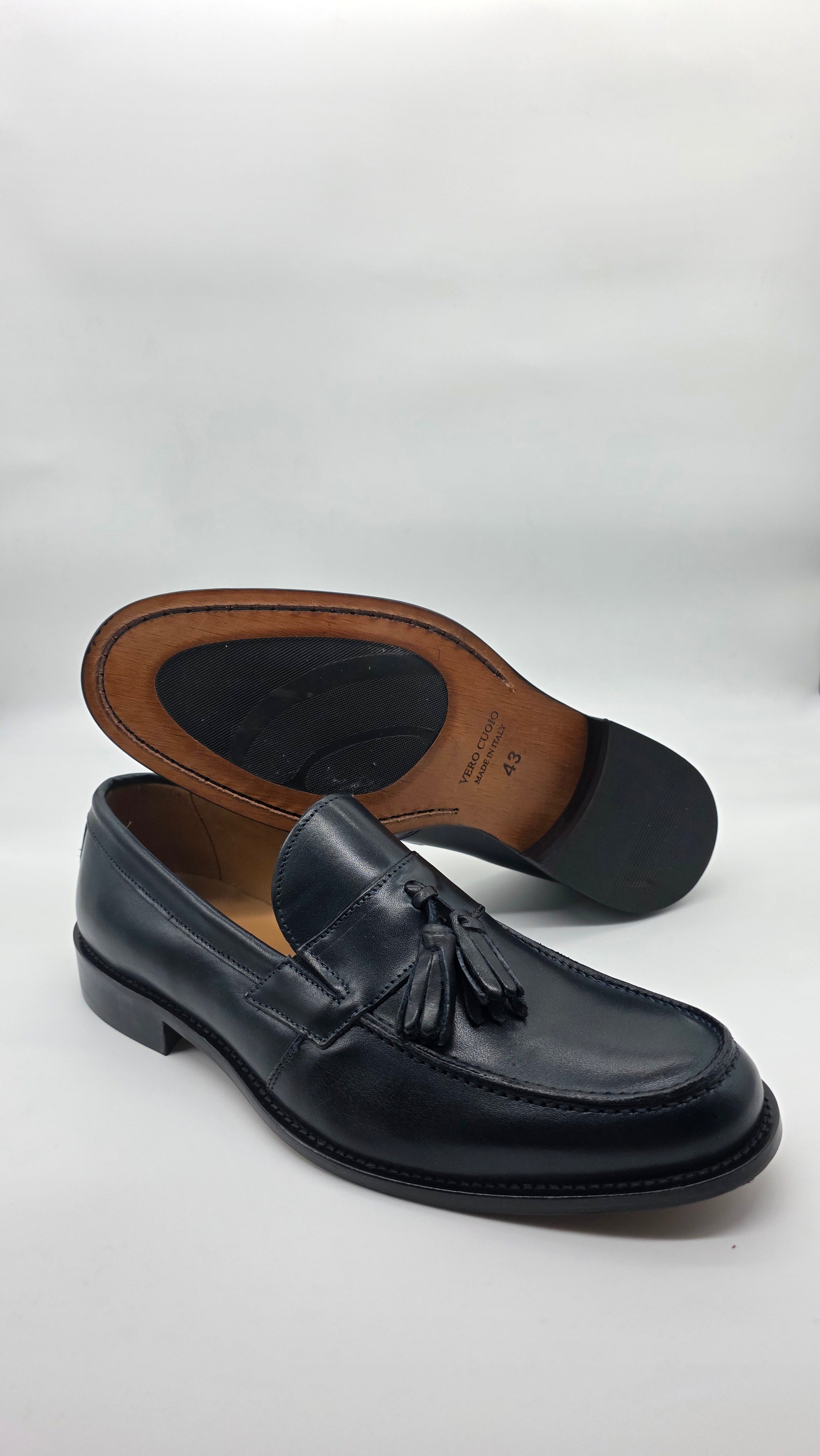 Loafer da uomo in vera pelle blu , fondo cuoio cucitura blake