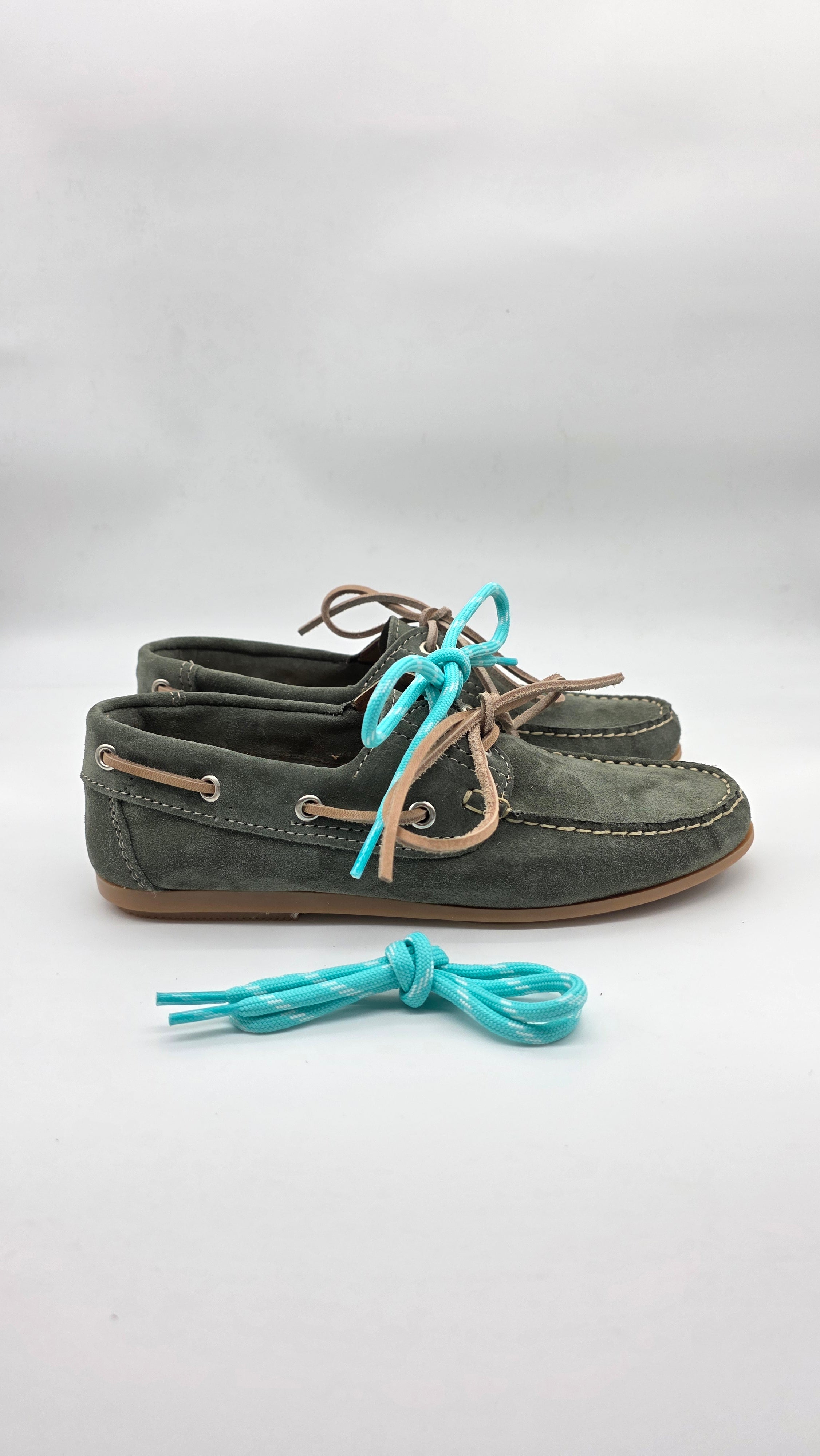 MOCASSINO BARCA DA DONNA IN VERA PELLE CAMOSCIO VERDE